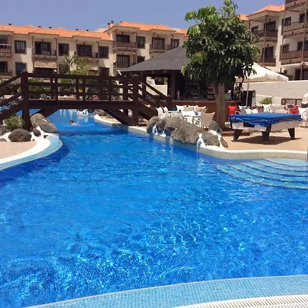 With Ocean Terrace Apartamento *