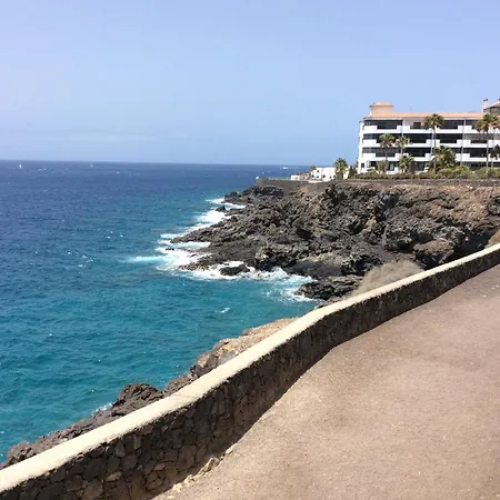 Daire With Ocean Terrace
